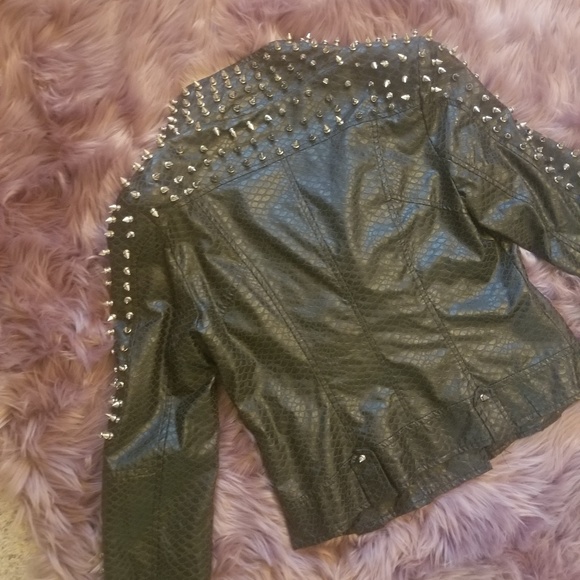 Faux-Leather, Moto-inspired, Spiked Jacket - Picture 5 of 7